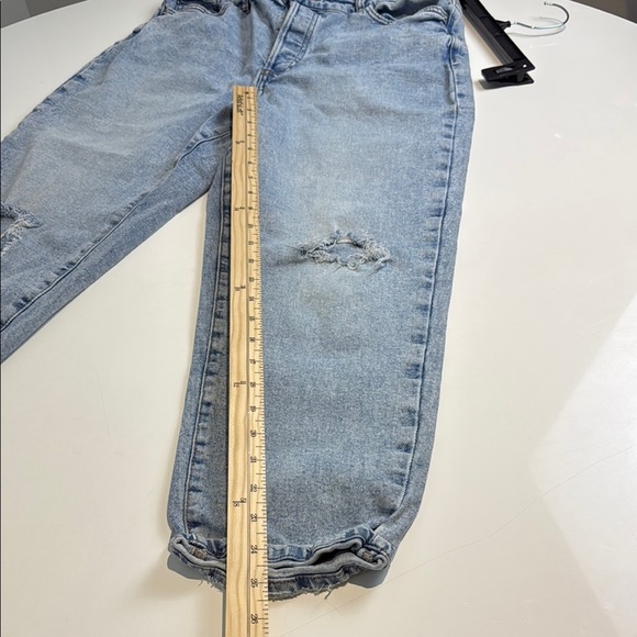 Joe Fresh X Jillian Harris Distressed Boyfriend Jeans Size 32 - Picture 8 of 9